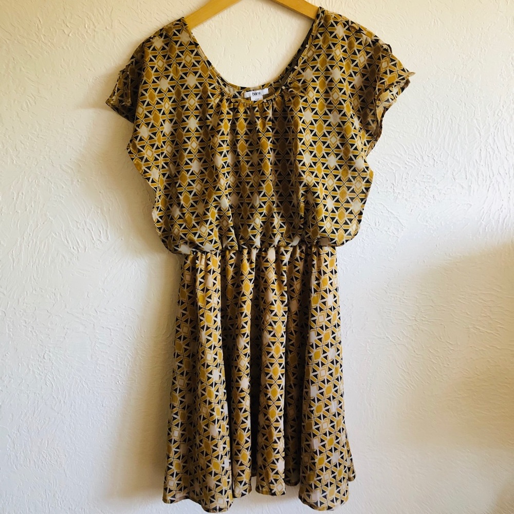 3/$12 Mid Century Style Geometric Pattern Dress Size Small